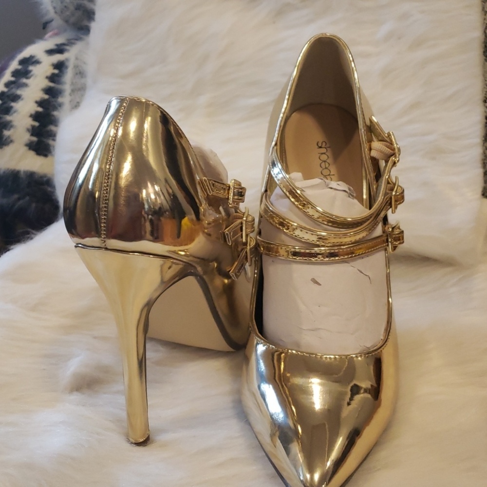 Gold metallic heels